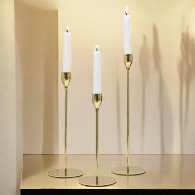 OPULENT METAL CANDLE STAND