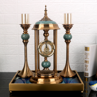 CANDLELIT TIMEPIECE TRIO